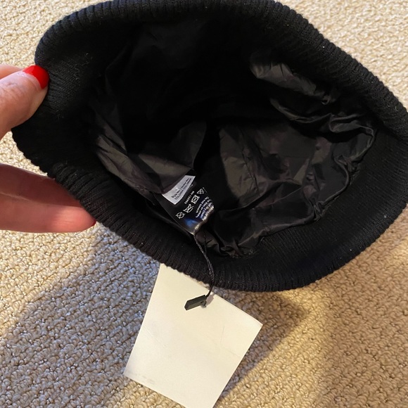 Cotes of London The Capel Hat NWT! Great style! Cute and warm - Picture 9 of 16